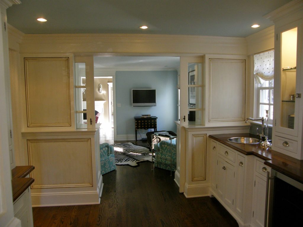 Kitchens & Dining