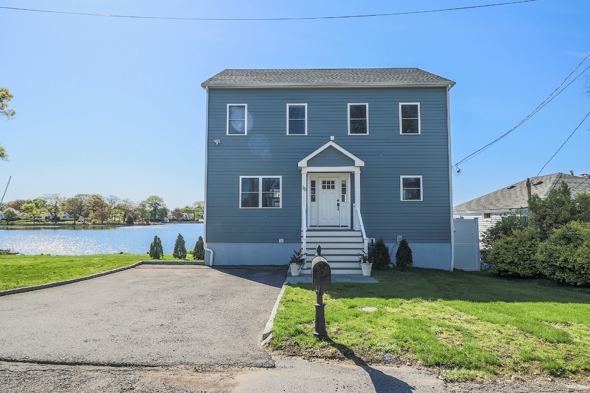 Luxury Waterfront Home Fairfield CT